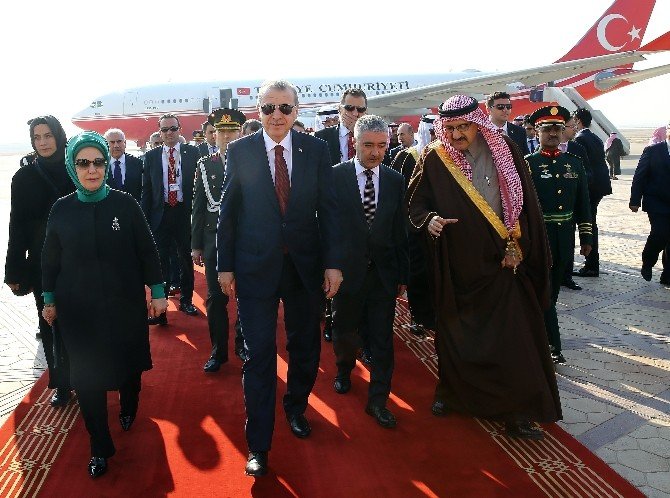 Cumhurbaşkanı Erdoğan, Suudi Arabistan’da