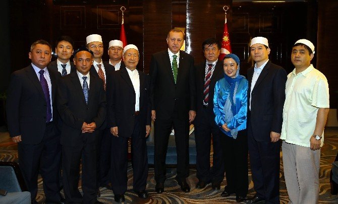 Erdoğan Çin İslam Cemiyeti Temsilcilerini Kabul Etti
