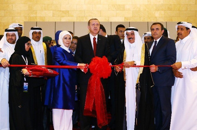 Erdoğan, Doha Uluslararası Kitap Fuarının Açılışına Katıldı