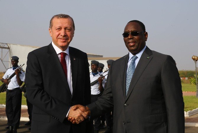 Erdoğan Senegal’de Resmi Törenle Karşılandı