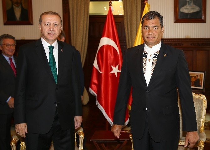 Cumhurbaşkanı Erdoğan, Ekvador Devlet Başkanı Correa İle Bir Araya Geldi