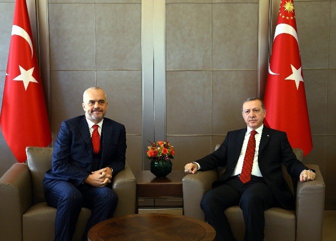 Cumhurbaşkanı Erdoğan Arnavutluk Başbakanı Rama’yı Kabul Etti