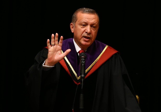 Cumhurbaşkanı Erdoğan’a Tokyo’da Fahri Doktora Unvanı Verildi