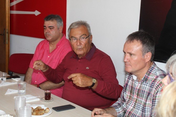 Deniz Baykal’dan Erken Seçim Eleştirisi
