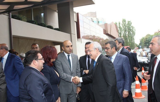 Kılıçdaroğlu Din Adamları Ve Kanaat Önderleriyle Bir Araya Geldi