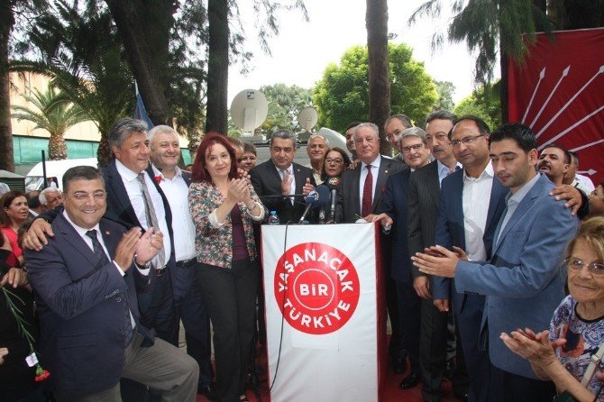 Chp İzmir İl Teşkilatı Bayramlaştı