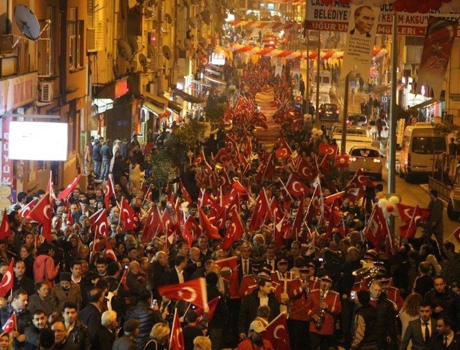 Giresun’da Binler Cumhuriyet İçin Yürüdü
