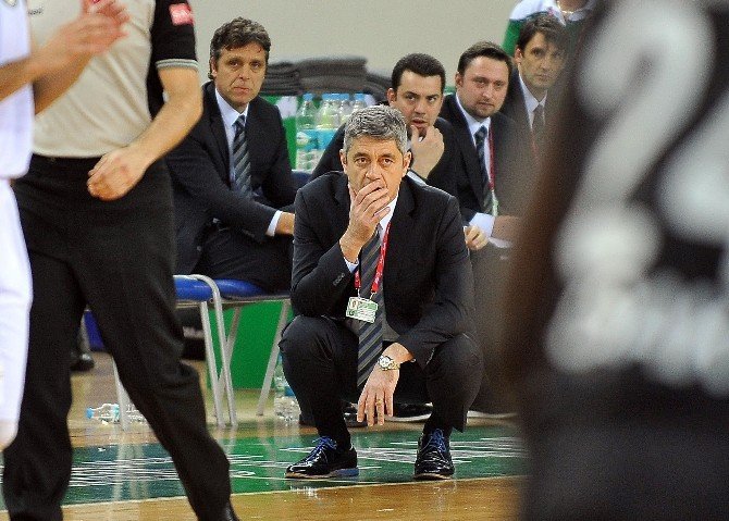 Oktay Mahmuti Euroleague’deki 200. Maçına Çıktı