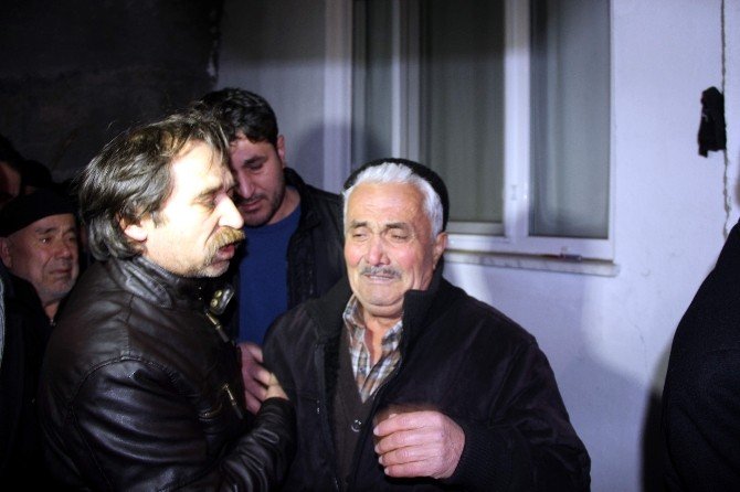 Şehit Ailesine Acı Haberi Vali Ve Emniyet Müdürü Verdi
