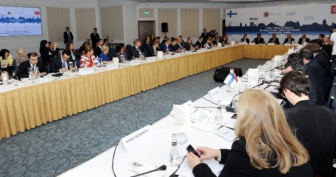 Deik, Finlandiya Cumhurbaşkanını Çırağan Sarayı’nda Ağırladı