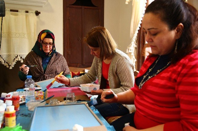 Türk El Sanatları Tarihi Konaklarda Yaşatılıyor