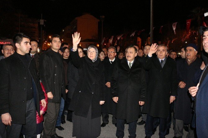 Bayırbucak Türkmenleri Yardım Tırı’na İki Bakanlı Uğurlama
