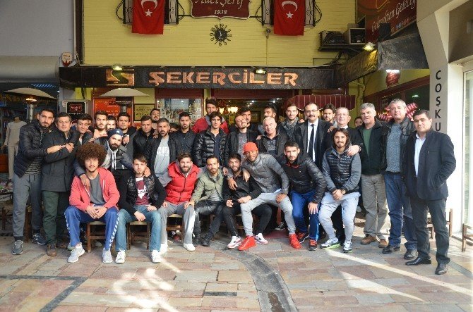 Denizlispor’da Ziyaretler Moralleri Yükseltti