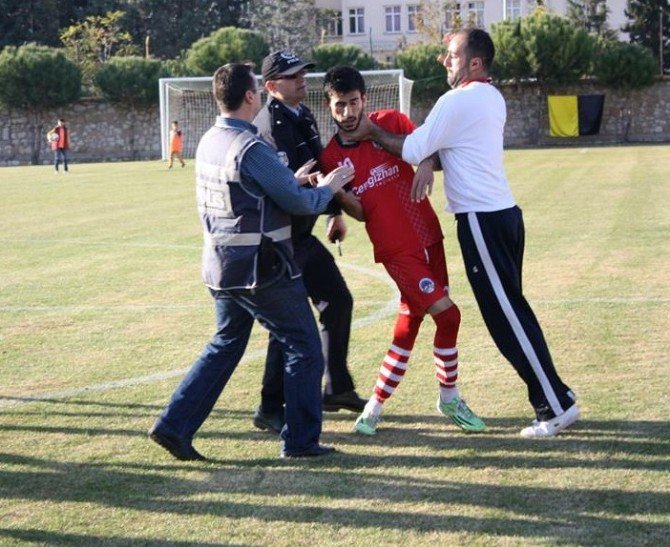 Denizli’de Amatör Maçta Büyük Kavga
