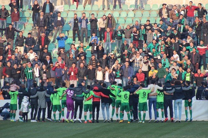 Denizlispor’da Moraller Yerine Geldi