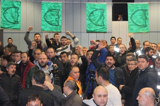 Gergin Denizlispor Kongresinde Mustafa Şavluk, Yeniden Başkan Seçildi