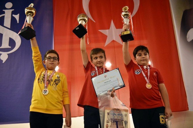 Satranç Şöleni Ödül Töreniyle Sona Erdi