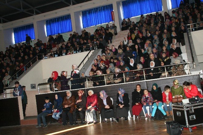 Vuslata Davet Programında Devrekliler Bir Araya Geldi