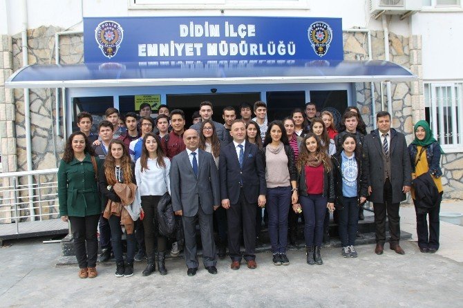 Geleceğin Polis Adaylarından İlçe Emniyet Müdürlüğü’ne Ziyaret
