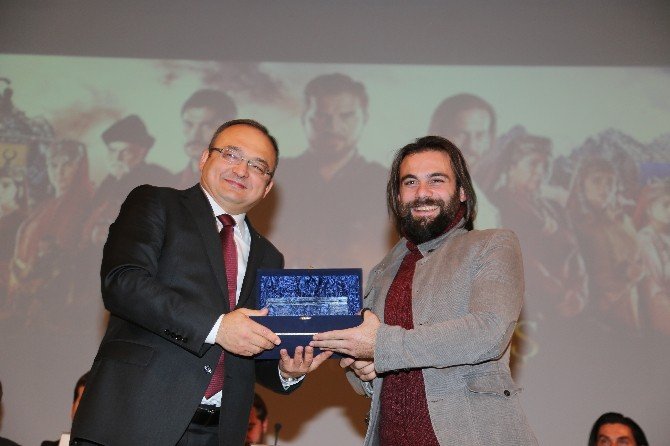 Gazi Üniversitesi Öğrencilerinden Diriliş ‘Ertuğrul’ Dizisine Ödül