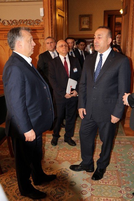 Bakan Çavuşoğlu, Macaristan Başbakanı İle Görüştü