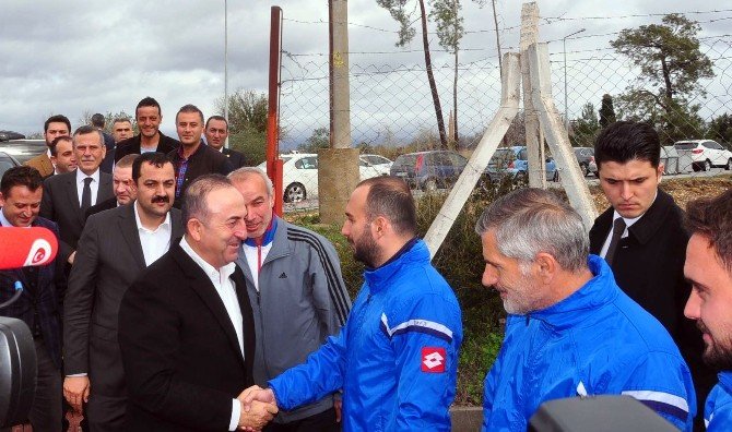 Dışişleri Bakanı Çavuşoğlu’ndan Manavgatspor’a Tesis Ve Destek Sözü