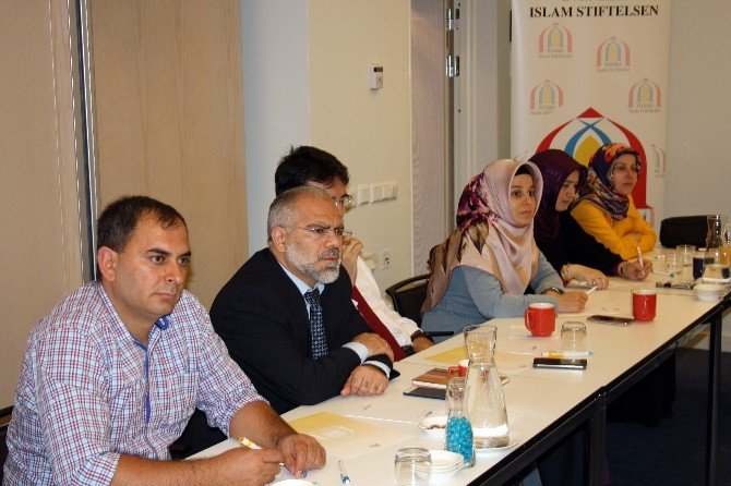 Stockholm’de Vekaletle Kurban Kesme Semineri