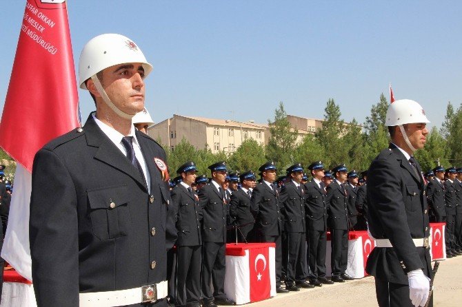 Ali Gaffar Okkan Pomem’de Mezuniyet Heyecanı