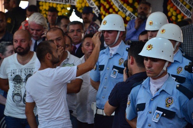 Zonguldak Şehidi Gözyaşları İçinde Uğurladı