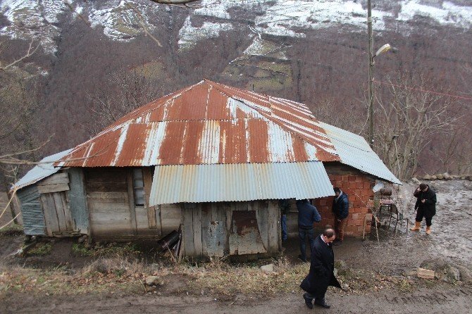 Şehidin Evi Yeniden Yapılacak