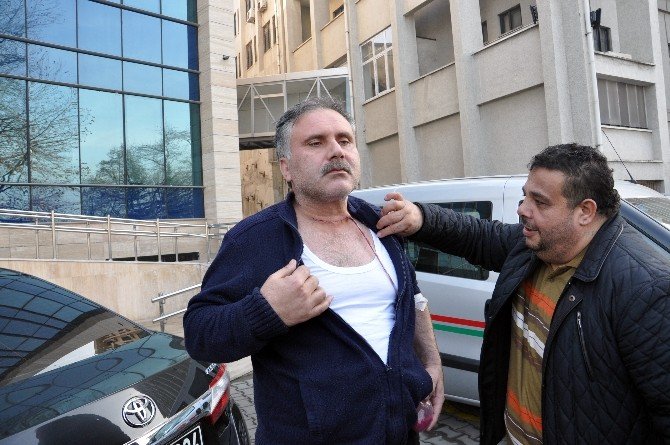 Doktor Ve Hemşireye Kızdı, Boynunda Drenle Soluğu Adliyede Aldı