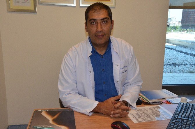 Kapalı Kepçe Kulak Estetiği Daha Avantajlı