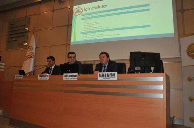 Gümrük Camiası İstanbul’da Düzenlenen Panelde Bir Araya Geldi