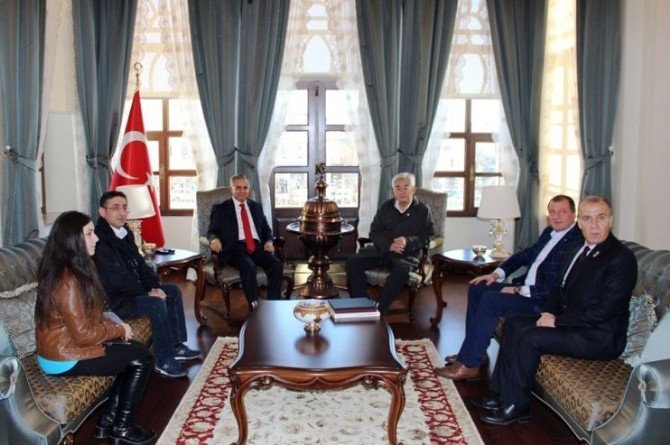 Taekwondo’nun Dünya’daki En Yetki İsimleri, Suriye’li Çocuklar İçin Buluştu