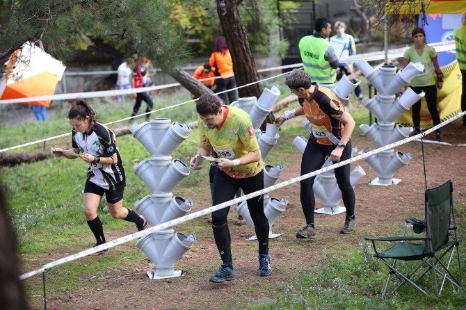 Dünyada İki Kıtada Birden Yapılan Tek Yarış