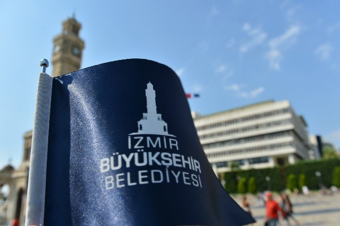 Fitch’den İzmir’e Güzel Haber