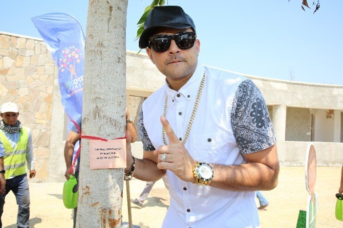 Dünyaca Ünlü Reggae Şarkıcısı Sean Paul, Expo Alanına Ağaç Dikti