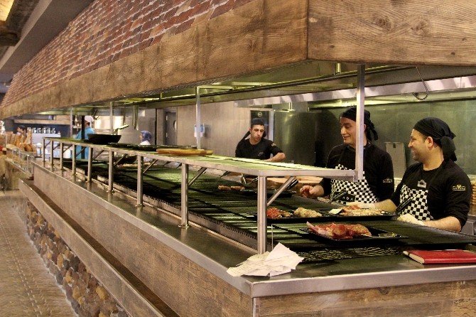 Dünyanın En Büyük Et Restoranı Açıldı