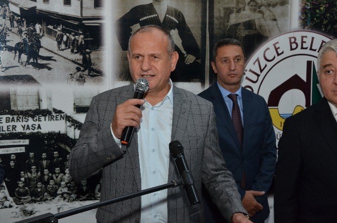 Düzce Belediyesi’nde Bayramlaşma Töreni