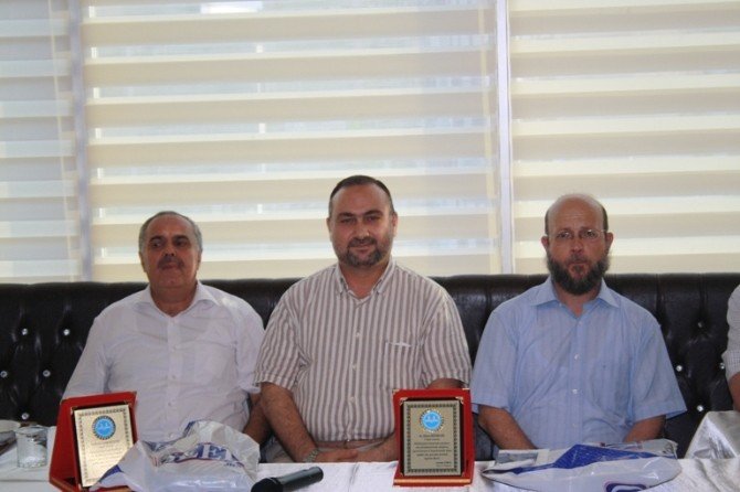 Düzce’den Tayin Olan Müftü Yardımcılarına Veda Yemeği