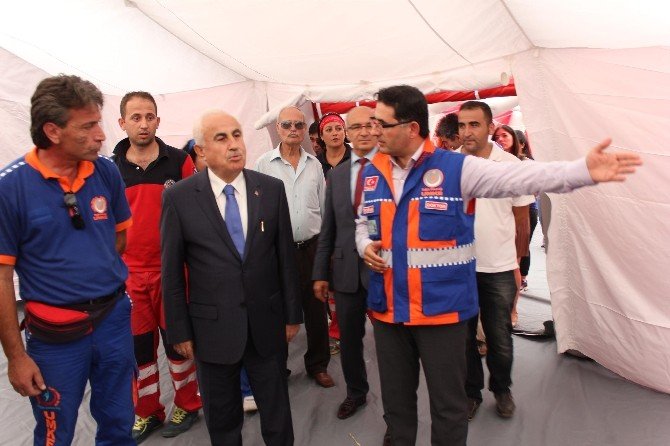 İki Saatte Hastane Kurdular