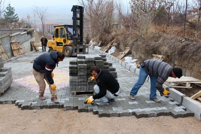 Sungurlu Belediyesi Kışa Rağmen Çalışıyor