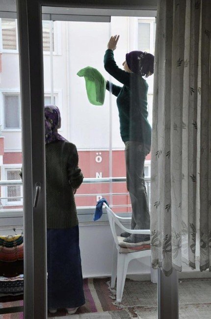 Amasya Belediyesi’den 65 Yaş Üstüne ‘Evde Temizlik’