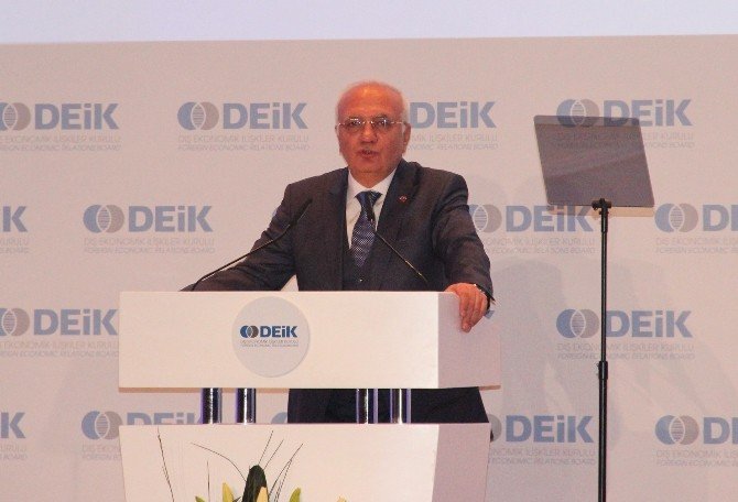 Bakan Elitaş: "Dörtnala Koşma Zamanı"
