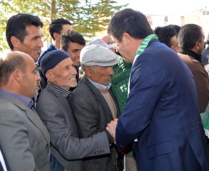 Ekonomi Bakanı Nihat Zeybekci Çameli İlçesini Ziyaret Etti