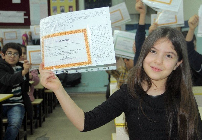 Elazığ’da Karne Heyecanı