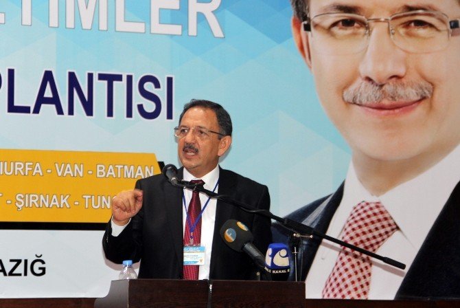 Ak Parti 6’ncı Yerel Yönetimler Toplantısı Elazığ’da Yapıldı