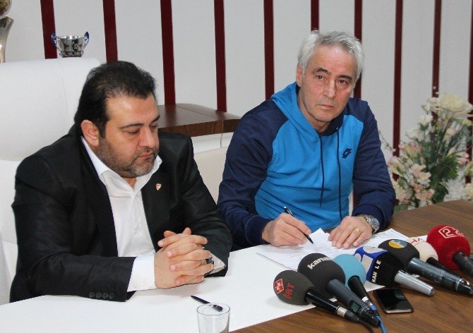 Elazığspor, Coşkun Demirbakan’a Emanet
