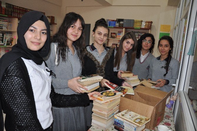 Elbistan’dan Kars’a Kitap Kardeşliği