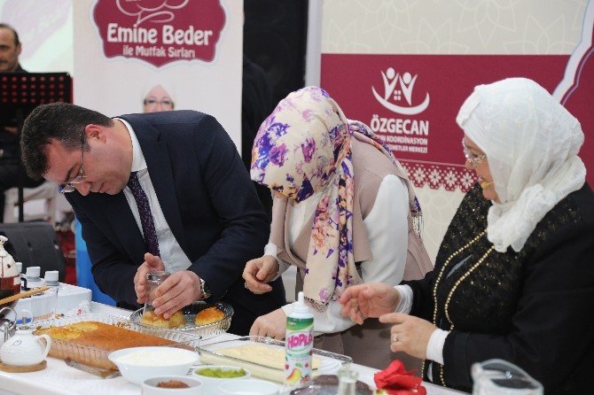 Emine Beder Mutfak Sırlarını Anlattı